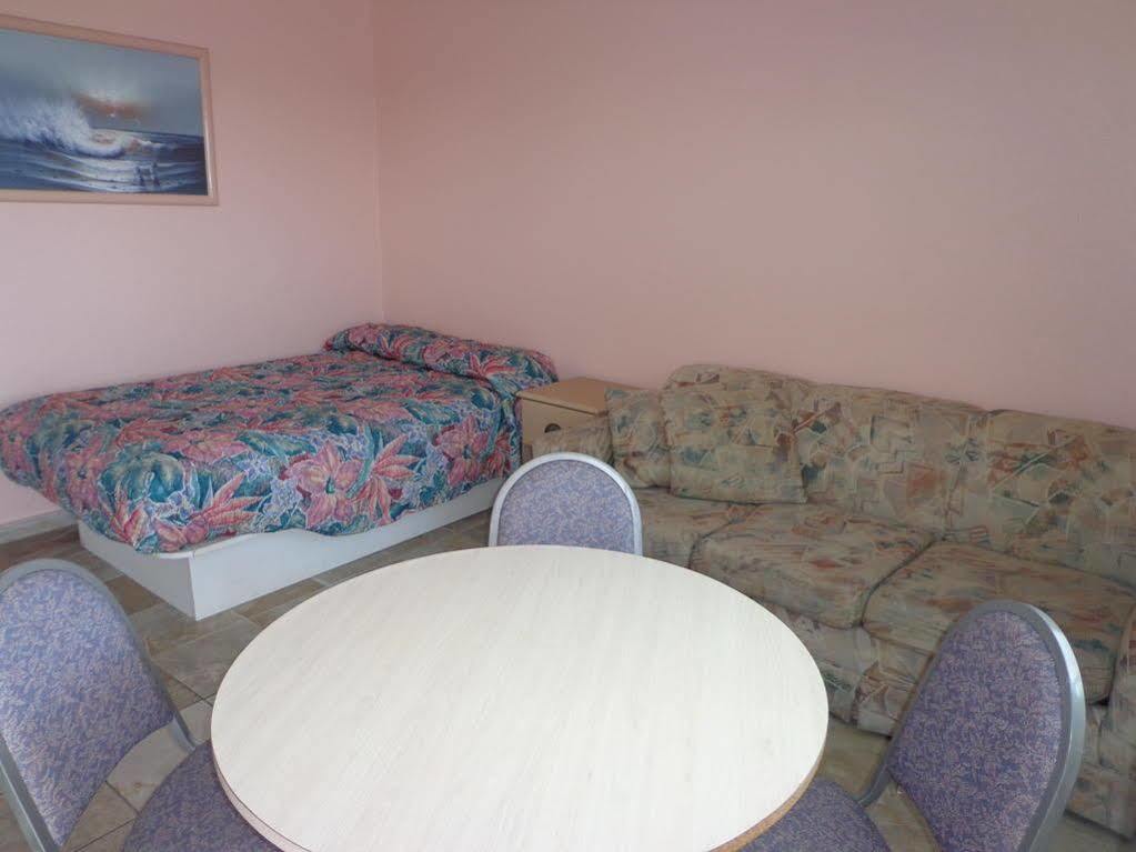 וויילדווד Isle Of Palms Motel מראה חיצוני תמונה
